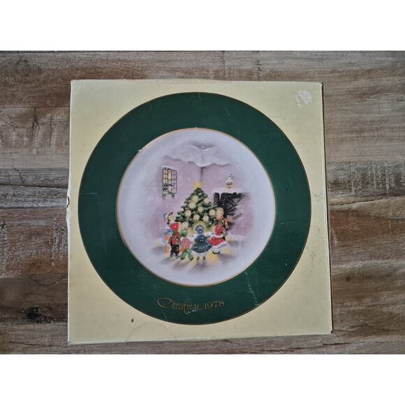 Vintage Limited Edition 1978 Norman Rockwell Christmas Plate with /Box - Picture 3 of 3